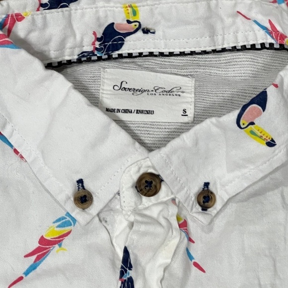Mens Soverign Code Parrot Bird Animal Print Short Sleeve Button Down Shirt - Picture 3 of 5